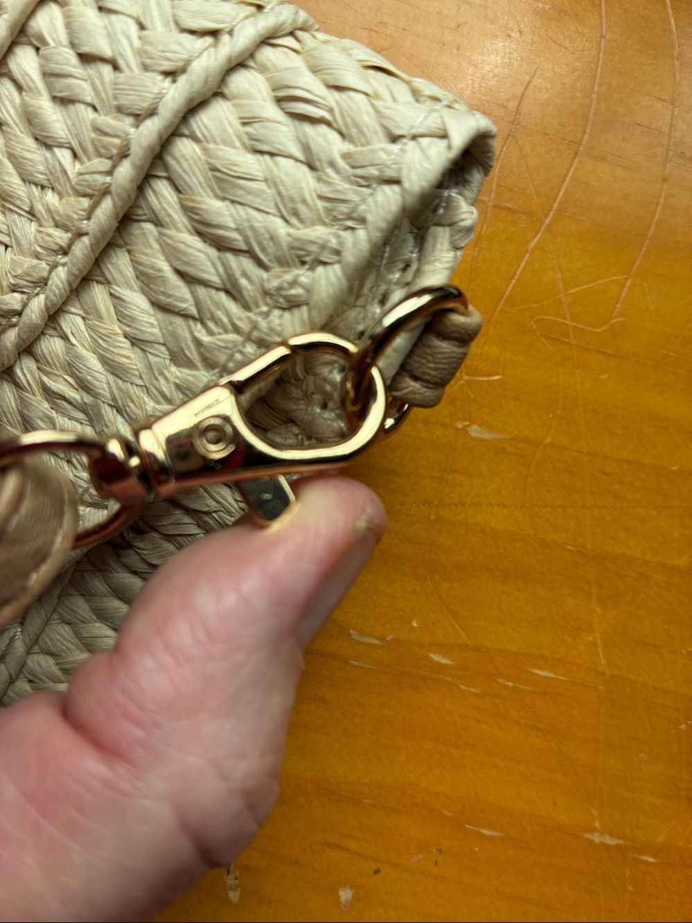 Woven Straw Clutch Wristlet and crossbody bag in Cream. - Picture 10 of 11